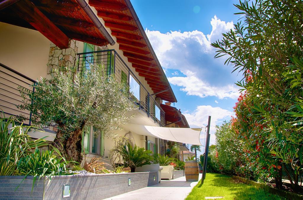 Residence Verdeblu Arco Exterior photo