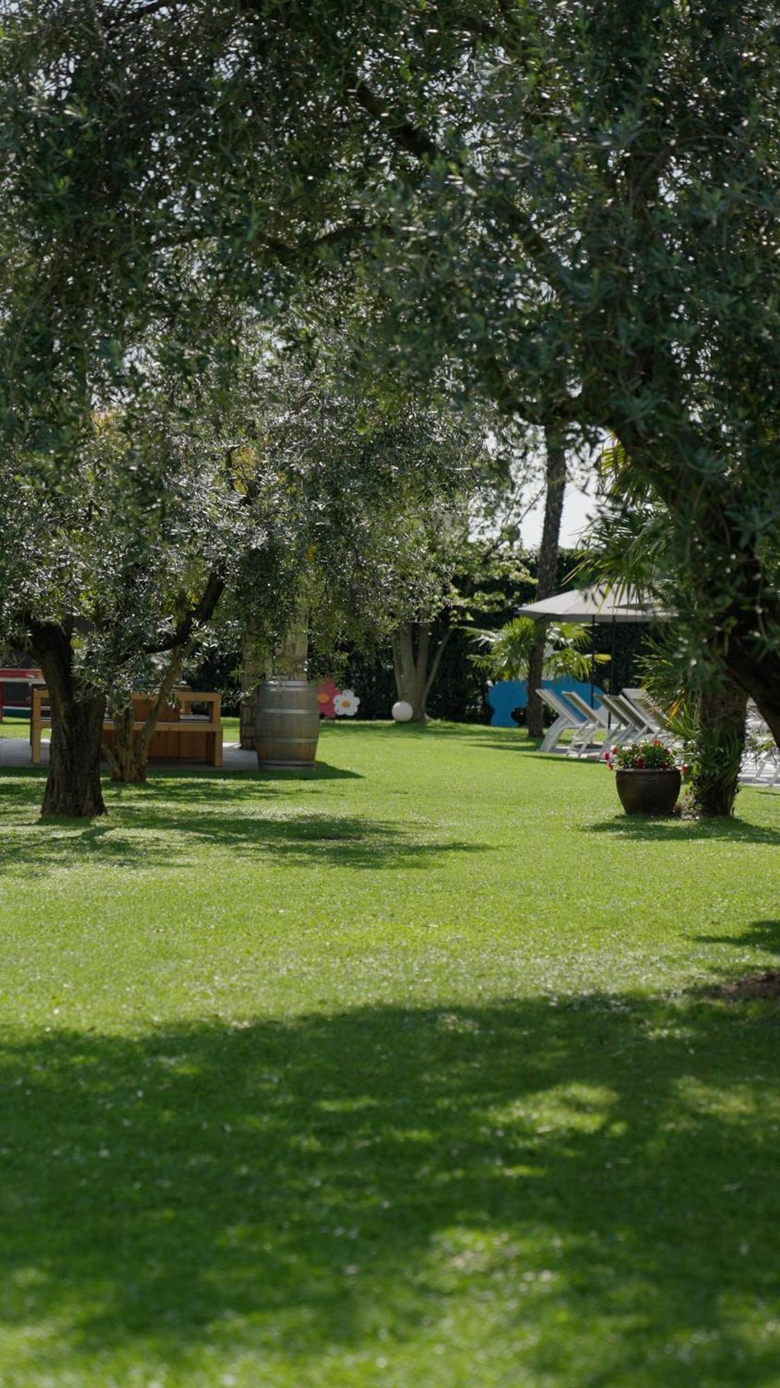 Residence Verdeblu Arco Exterior photo